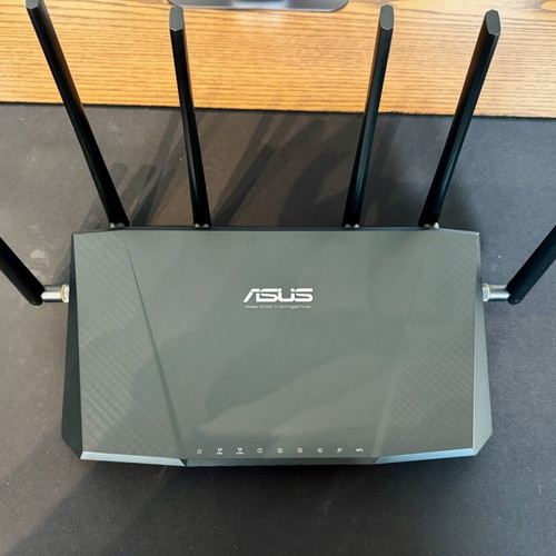 Asus RT-AC3200 Tri-Band Gigabit Router σαν καινούργιο
