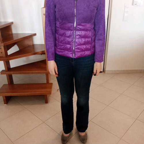 Purple jacket with hood like new, size M