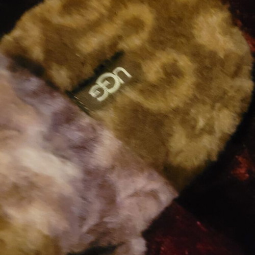 Ugg slippers size 44 brown animal print new with scratches