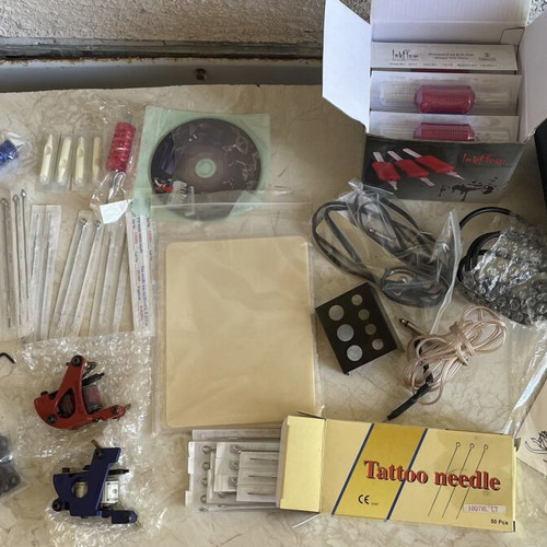 Dragonhawk Tattoo Coil Set used with extra practice materials