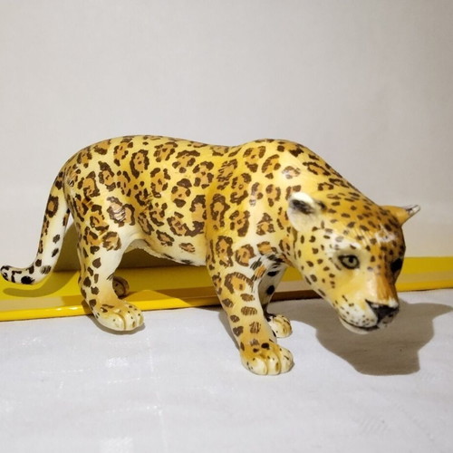 Jaguar Schleich figure like new