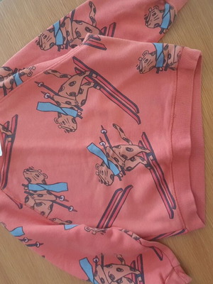 Zara sweatshirt used for boys aged 3-4 years