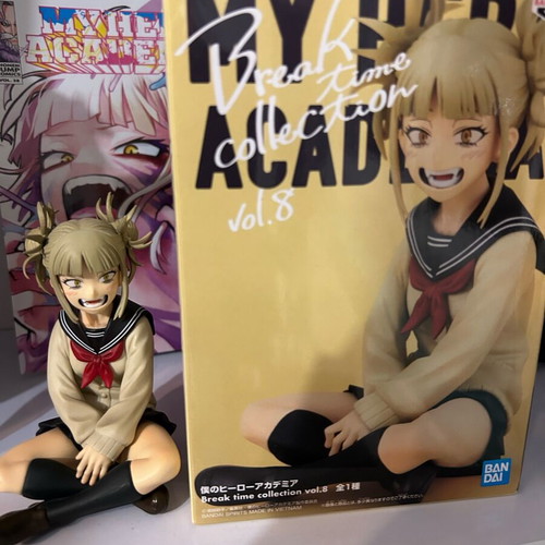 Himiko Toga figure from My Hero Academia like new, with box