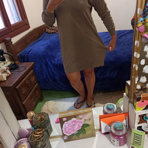 London Fog dress like new, beige, size L-XL