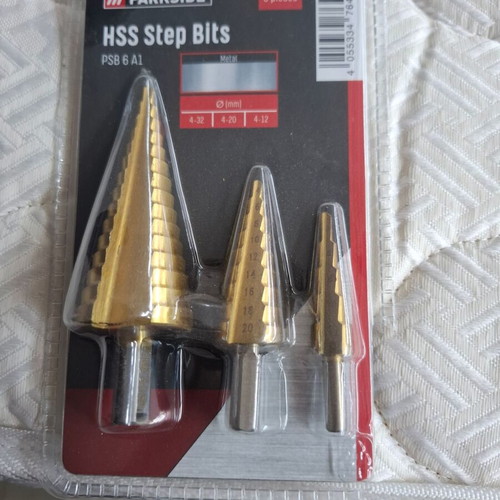 Conical drill bits set of 3 for metal new