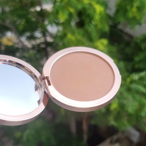 Delilah Sunset Matte Bronzer light medium 2101 like new
