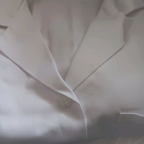 Medical aprons like new, pack of 2