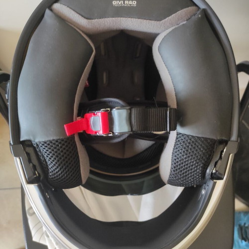 Givi Modular HPS X.08 Flip Up Motorcycle Helmet like new, white