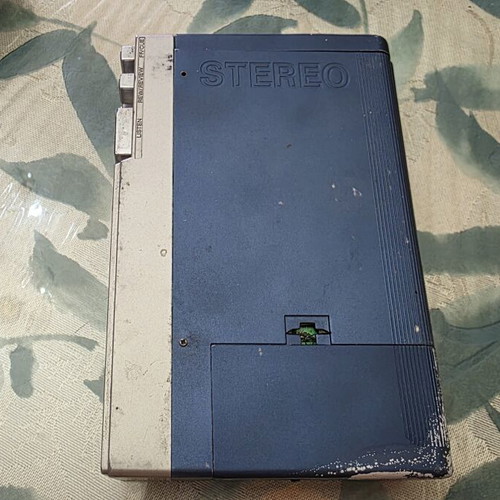 Sony TPS-L2 Stereo Cassette Player Walkman used, first generation collector