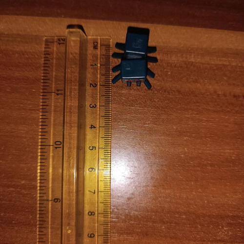 Minecraft spider figure like new, authentic product