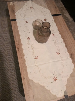 Embroidered runner new with beautiful design