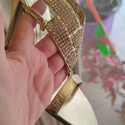 Chic gold sandals with stones size 36 used
