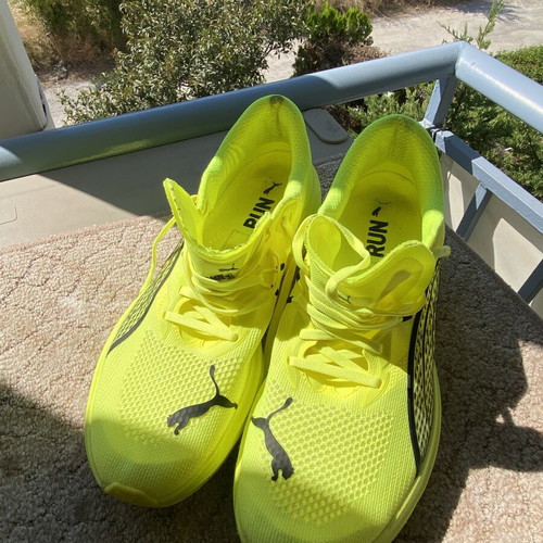 Puma Deviate Nitro 45 athletic shoes like new, green and yellow