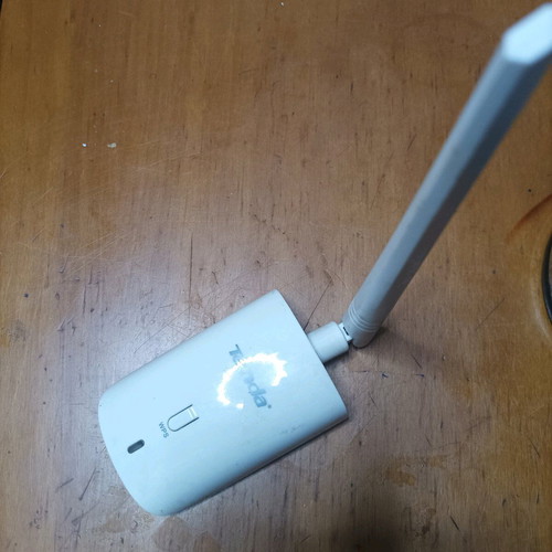 Κεραία ενίσχυσης σήματος Tenda ασύρματη με USB adapter