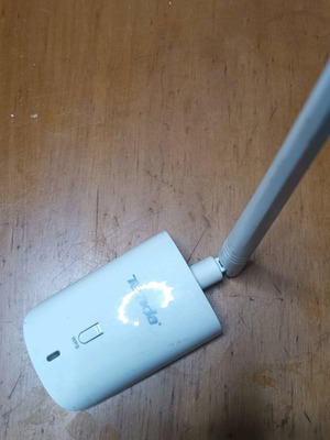 Κεραία ενίσχυσης σήματος Tenda ασύρματη με USB adapter