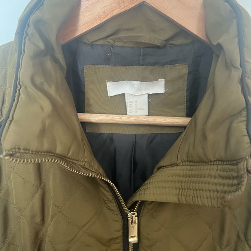H&M green thin jacket like new with golden zipper, size 44