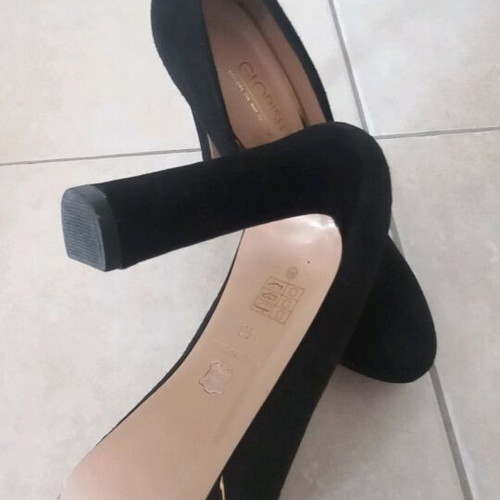 Glorish shoes new size 40 black with 12cm heel