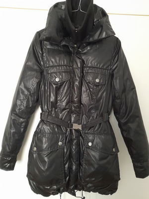 DKNY jacket used black with belt and detachable collar