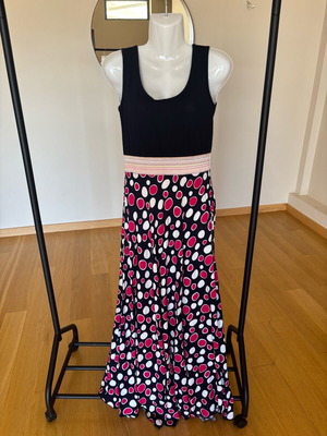 Long dress Petit Boutik like new, multicolor, One Size