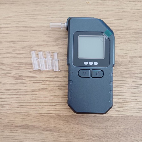 Alcohol Tester new with 5 mouthpieces and AAA batteries