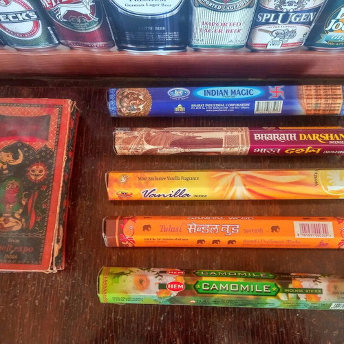 Indian incense sticks new, pack of 100 pieces