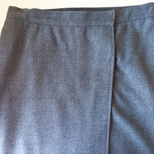 Mango women's grey mini pencil skirt with pockets, size 36