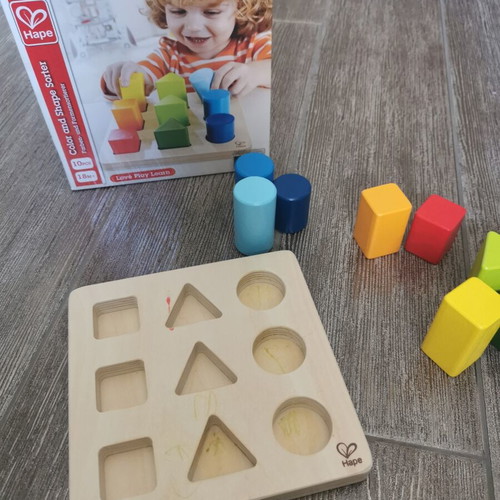 Wooden Shape and Color Sorting Toy like new