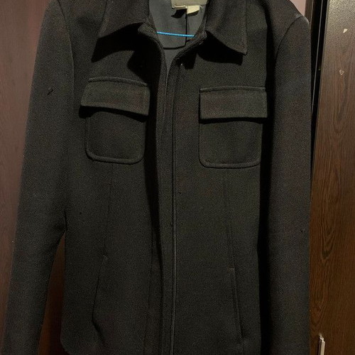 Women's black jacket-style outerwear like new, size Large