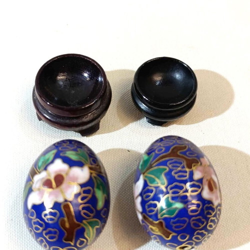 Handmade small cloisonné decorative eggs used with stands