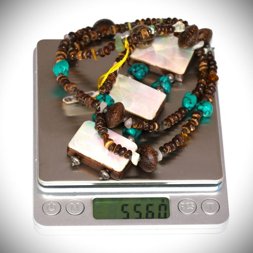 Necklace with coconut beads and semi-precious stones, new