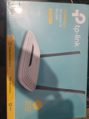 TP Link Wireless Router N 300Mbps new, sealed in box