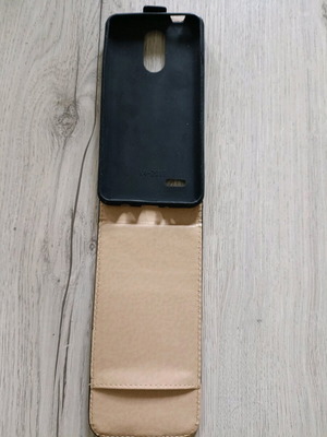 Phone case like new, unknown model