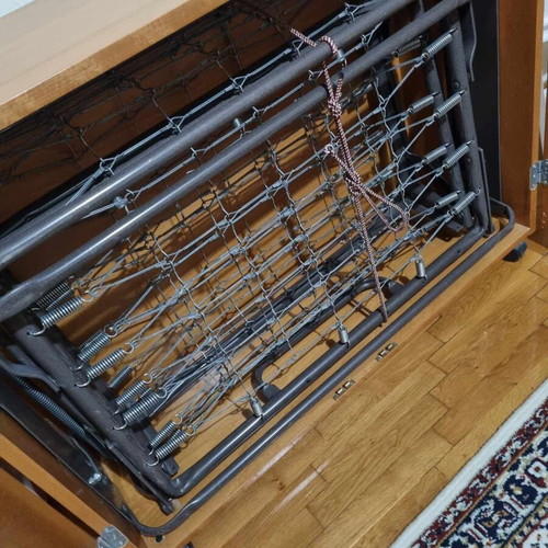 Rantso in cabinet furniture like new, single with mattress