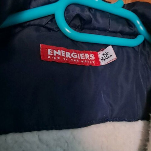 Energiers girl's parka with fur trim hood like new, blue