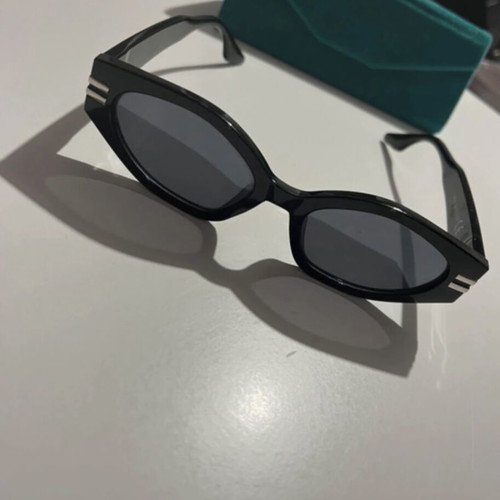 Belvedere Cat Eye Sunglasses like new, black, UV400 protection