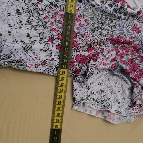 Floral blouse with integrated top and ring, like new, size Large