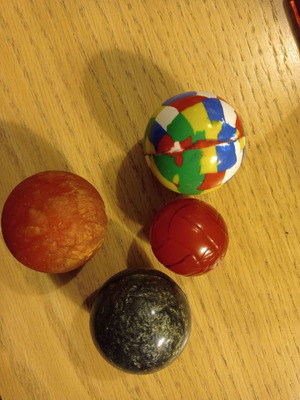 Collectible rubber crazy balls used, pack of 4