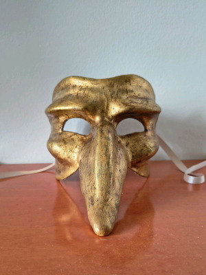 Venetian Scaramouche mask, gold Papier-mâché