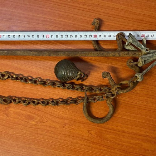 Old scale balance