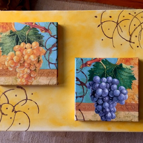 Decoupage frame like new, 30×40 cm, one large and two small canvases