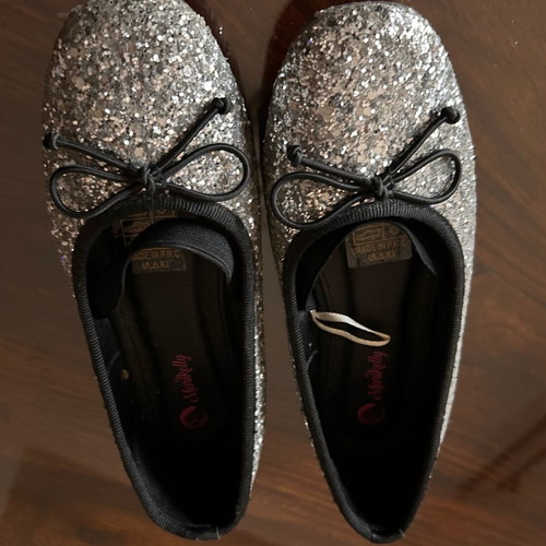 Marikelly girls' silver ballet flats used, size 29