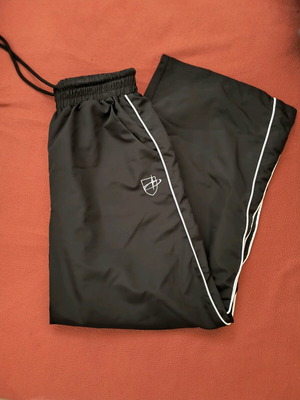 Wide black tracksuit pants like new, size S