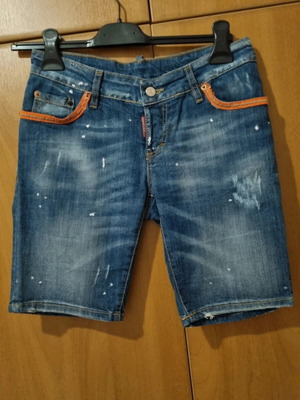 Dsquared2 κάπρι τζιν σαν καινούργιο, μέγεθος IT 40, unisex