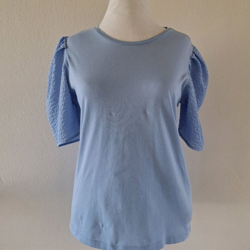 Stradivarius top size M like new, blue turquoise