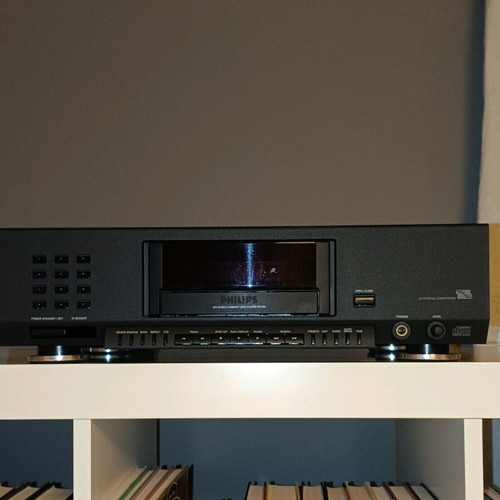 Philips 930 CD player like new