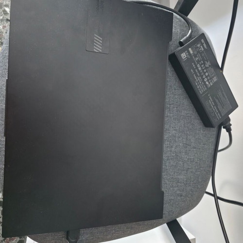 Asus Vivobook 16X Pro laptop with GeForce 4070 and Intel Core i9