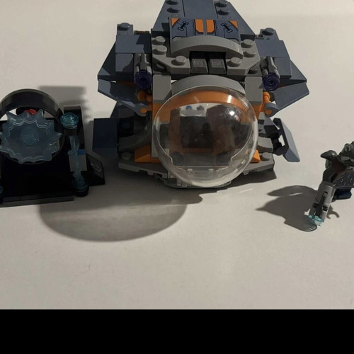 Lego Avengers Infinity War set like new, Marvel
