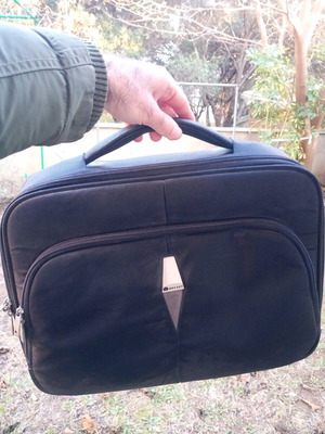 Чанта за лаптоп Delsey употребявана, черна