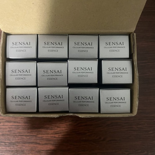 Sensai Cellular Performance Essence new, pack of 12 x 7ml