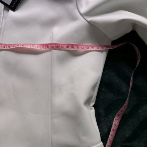 Lynne white blazer new, size XL with slim fit